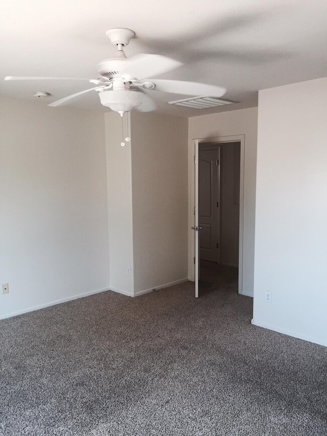 Building Photo - 17358 W Mauna Loa Ln