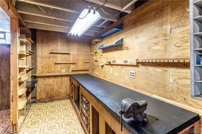 Building Photo - 130 Alberta Dr