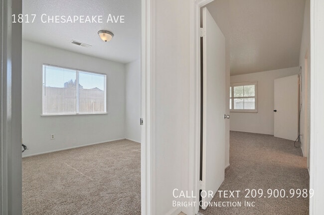 Building Photo - 1817 Chesapeake Ave