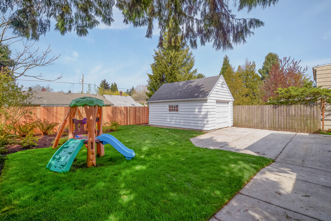 Fenced-in backyard - 6315 NE 36th Ave