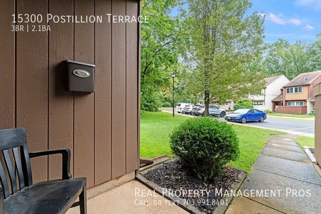 Building Photo - 15300 Postillion Terrace