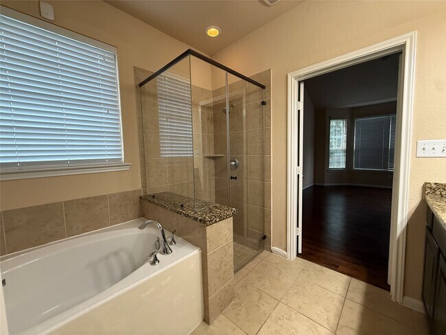 Building Photo - 17527 Browning Trace Ln