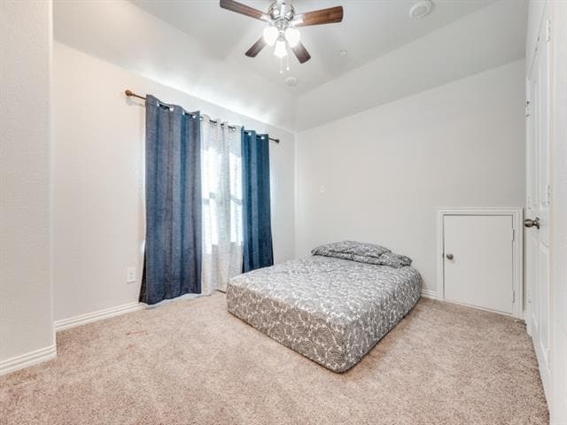 Building Photo - 2094 Creekbluff Cir