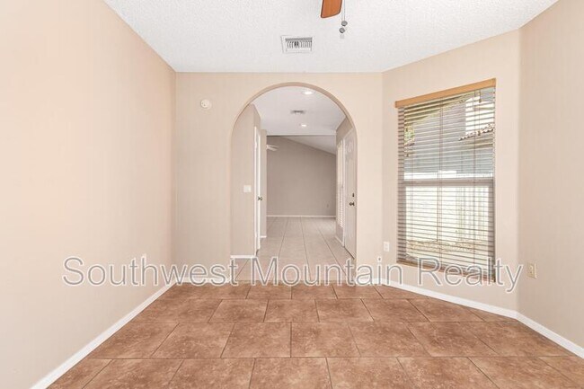 Building Photo - 541 N Granite St