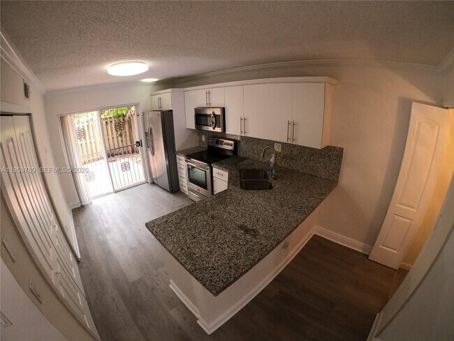 Building Photo - 7908 W 34th Ln