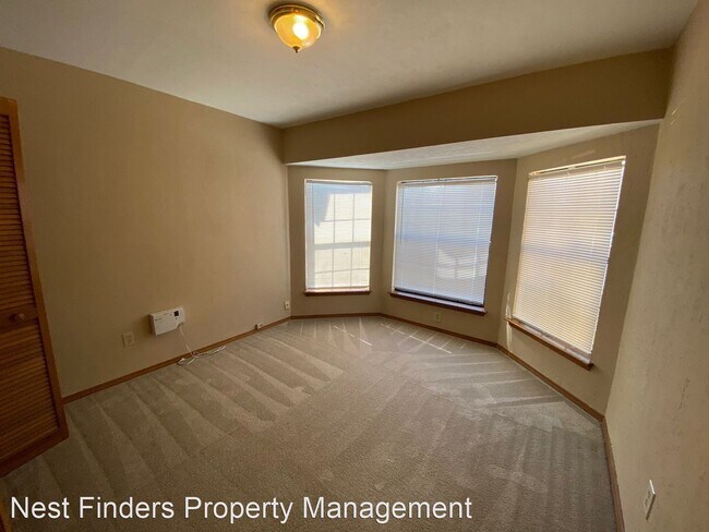 Building Photo - 3 br, 2 bath House - 2371 Ironstone Dr E