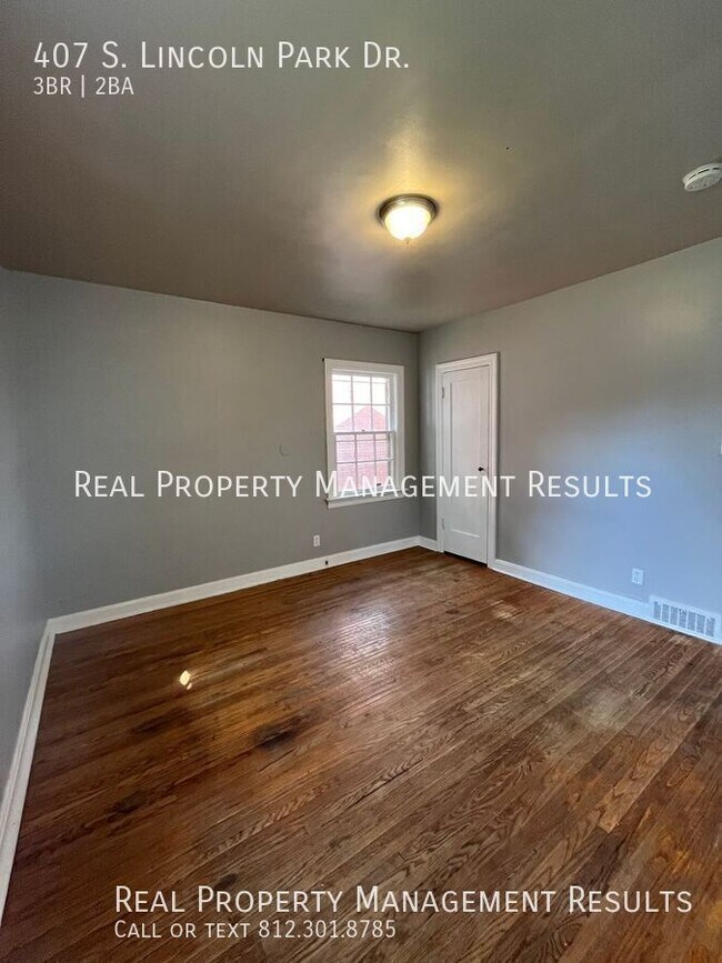 Building Photo - 407 S Lincoln Park Dr