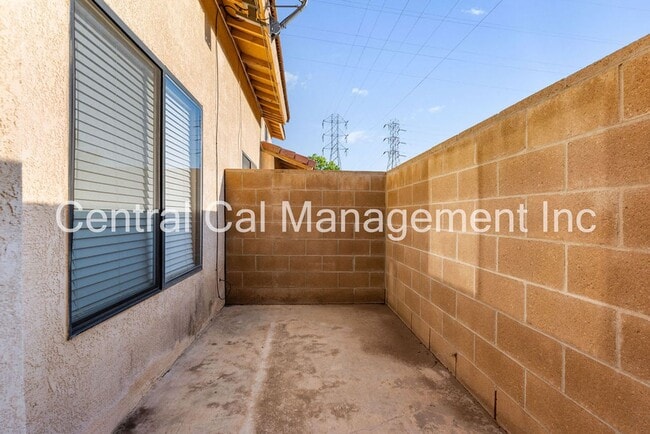 Building Photo - 8502 Laborough Dr