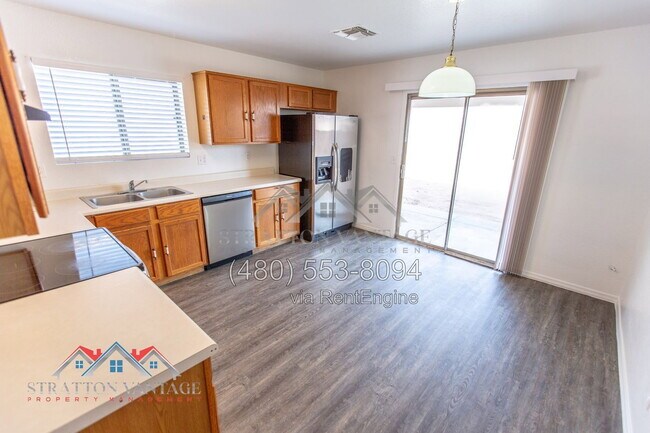 Building Photo - 4715 N 84th Ln