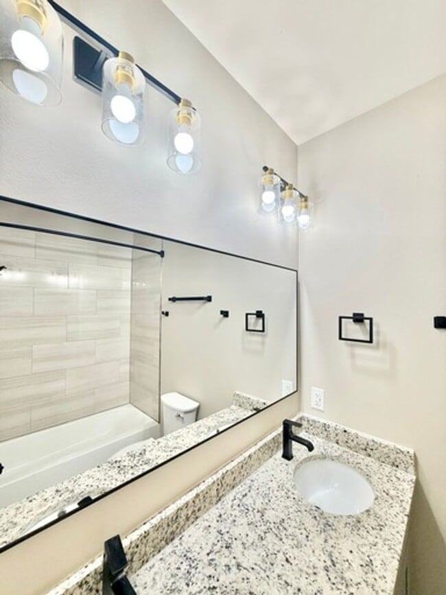 Building Photo - Home for Lease