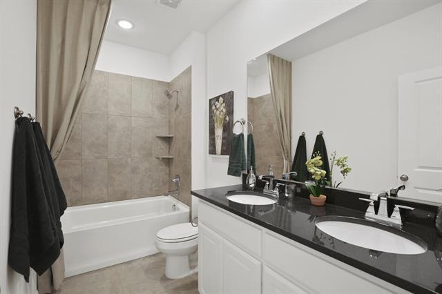 Building Photo - 949 Switchgrass Ln