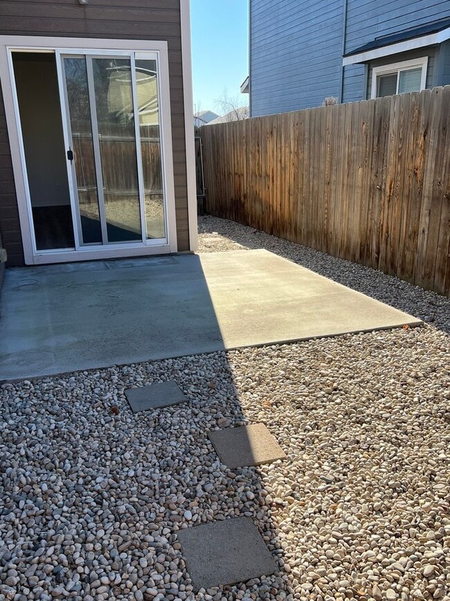 Building Photo - Coming soon! 4 bed 2.5 bath home in Meridian