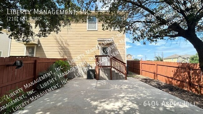 Building Photo - 6404 Aspen Hill