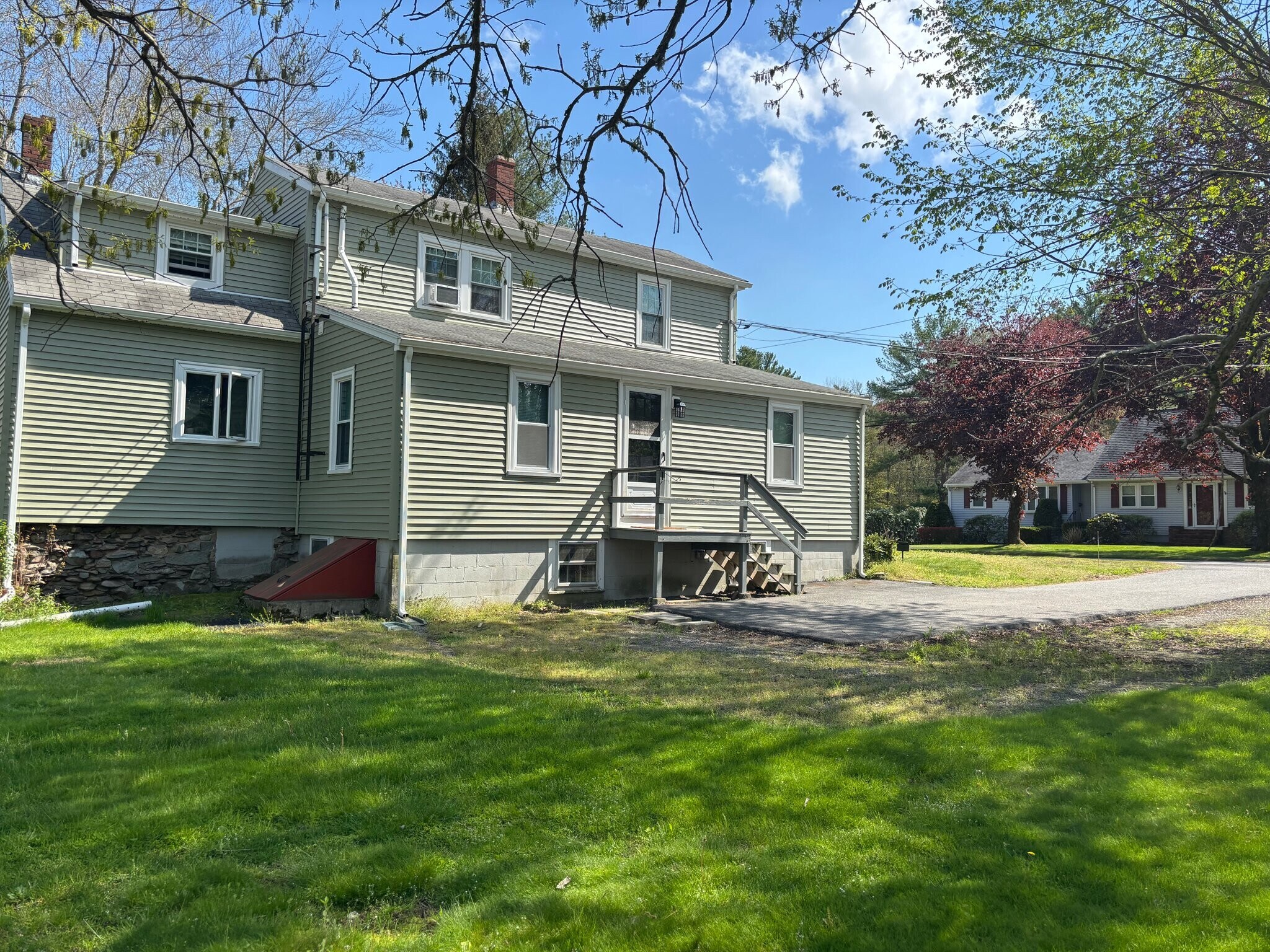 Building Photo - 140 South St