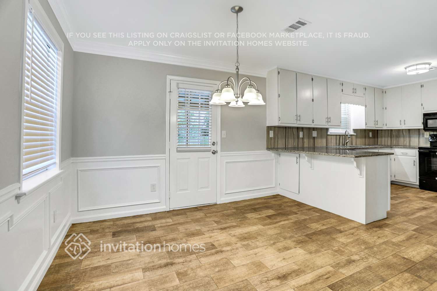 Building Photo - 4358 Bridle Path Ct
