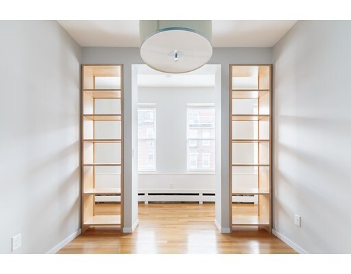 Building Photo - 17 Snow Hill St