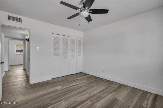 Building Photo - 8207 E Montebello Ave