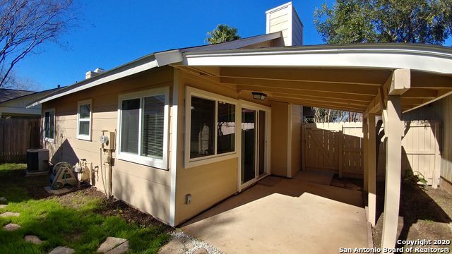 Building Photo - 9628 Ivy Bend St