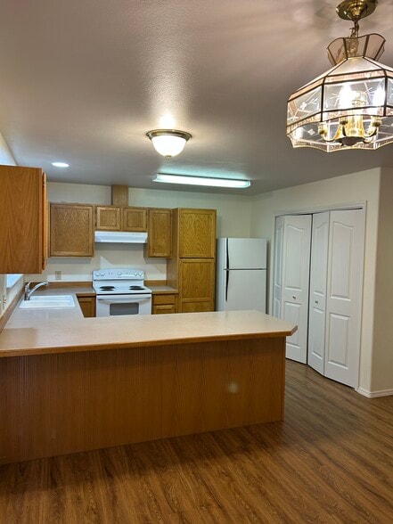 Building Photo - 4208A Nola Loop Rd