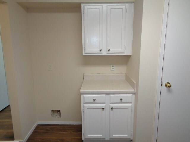 Building Photo - 8403 Windell Ln