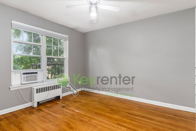 Building Photo - Quiet 2nd-Floor 1BR Condo – Updated Bath, Pet Friendly & Easy NYC Commute