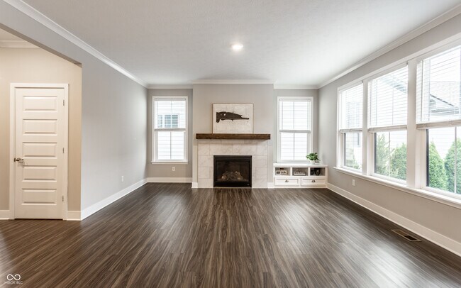 Building Photo - 1541 Lash St