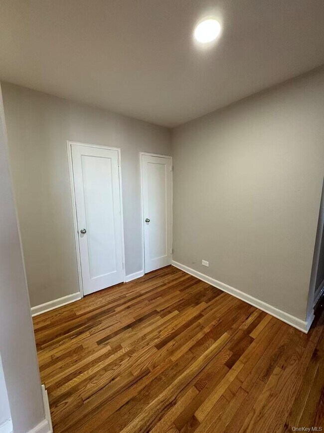 Building Photo - 99-63-9966 66th Ave