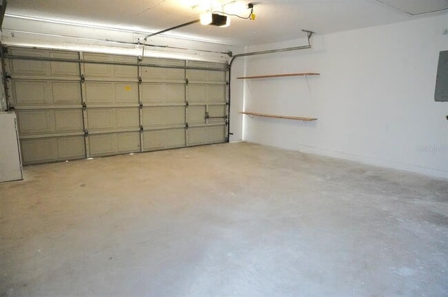 Building Photo - 7811 Bay Cedar Dr