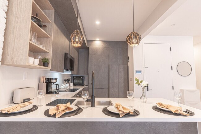 Building Photo - 233 Covert St.