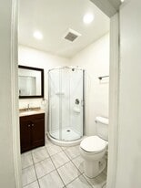 Building Photo - 1140 Ash St