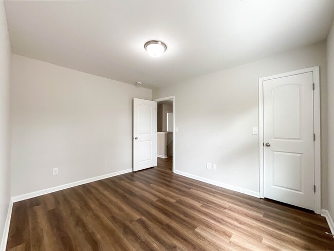 Building Photo - 337 Jared Steele Ln