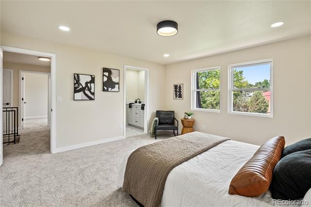 Building Photo - 5599 W Maplewood Pl