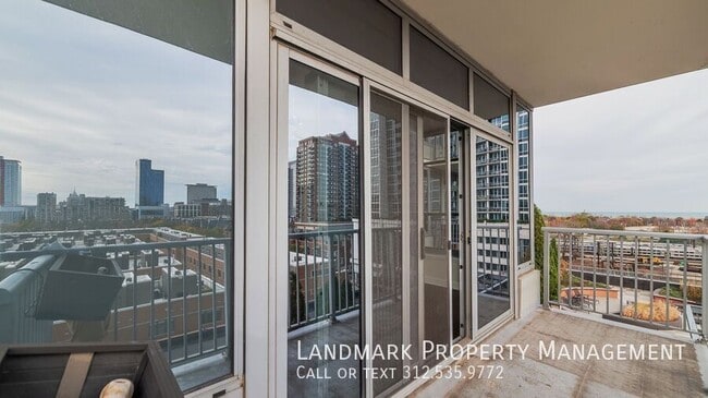 Building Photo - 1600 S Prairie Ave