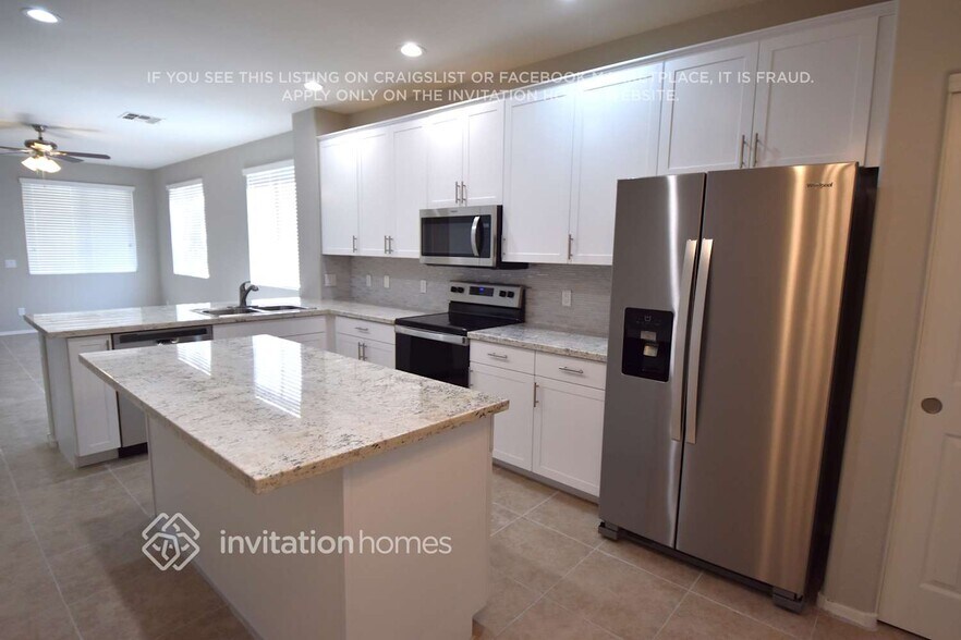 Building Photo - 4162 S Ponderosa Dr