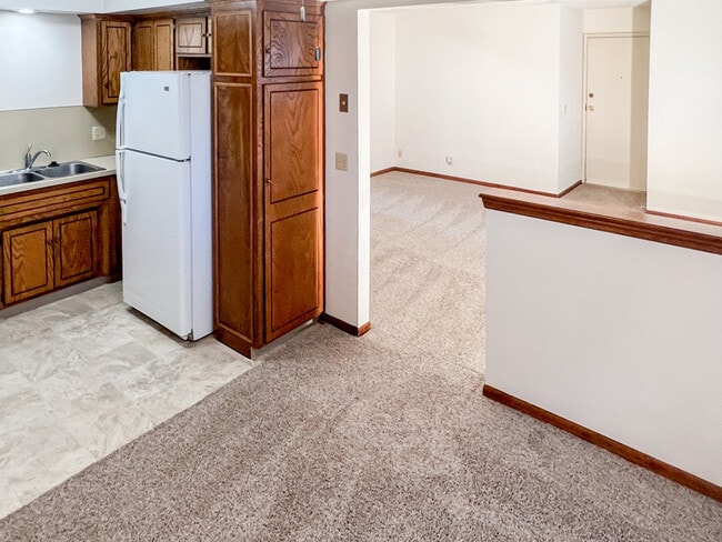 Building Photo - Behm Apartments