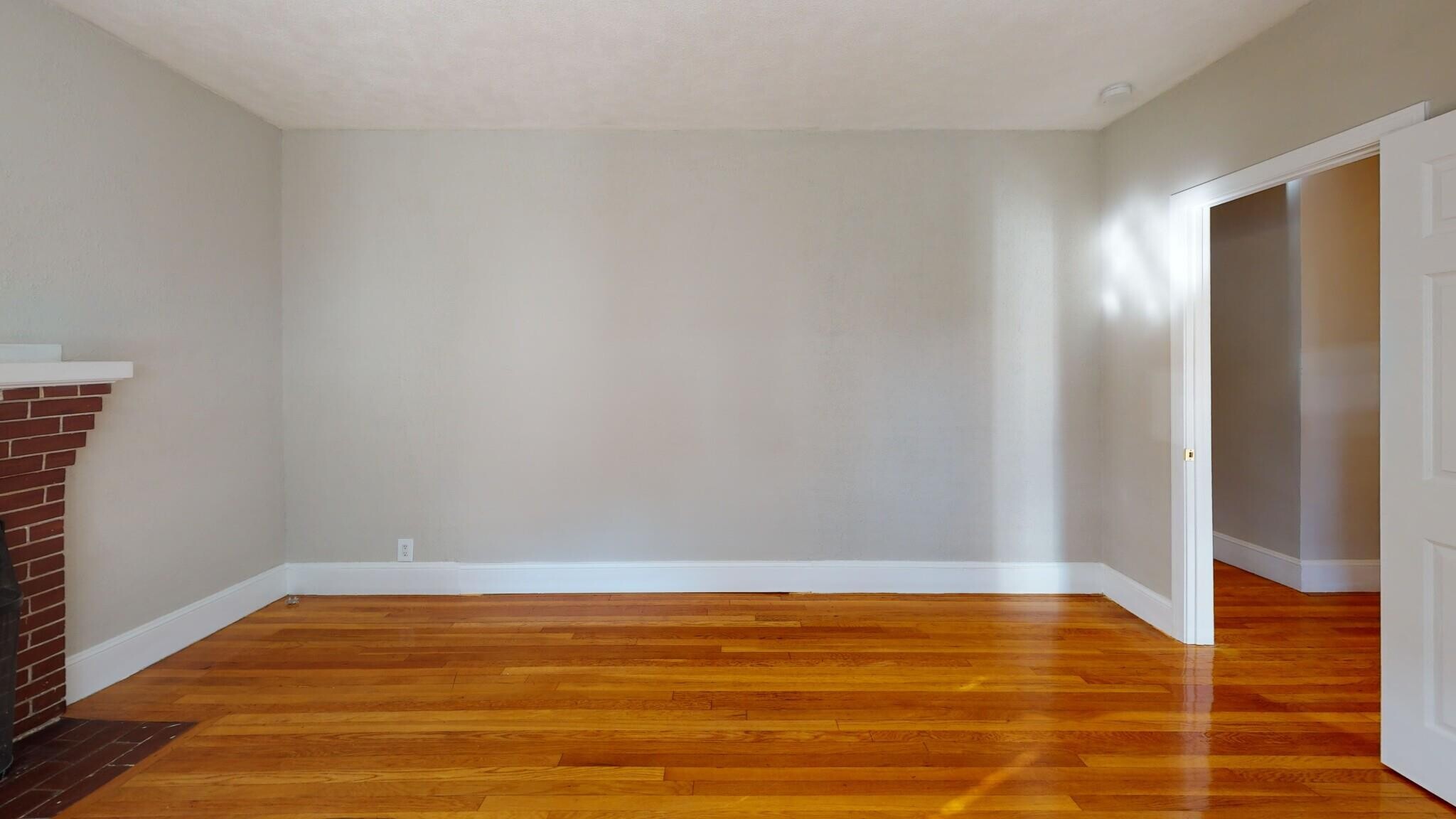 Building Photo - 72 Harlow St