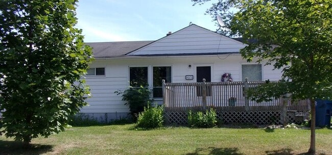 Primary Photo - 4075 Kenneth Rd
