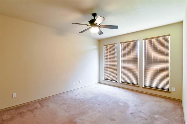 Building Photo - 1709 Wild Deer Way