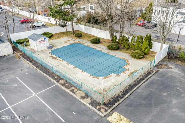 Building Photo - 720 Ocean Ave N