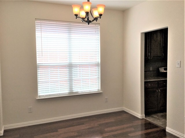 Building Photo - 8613 Corral Cir