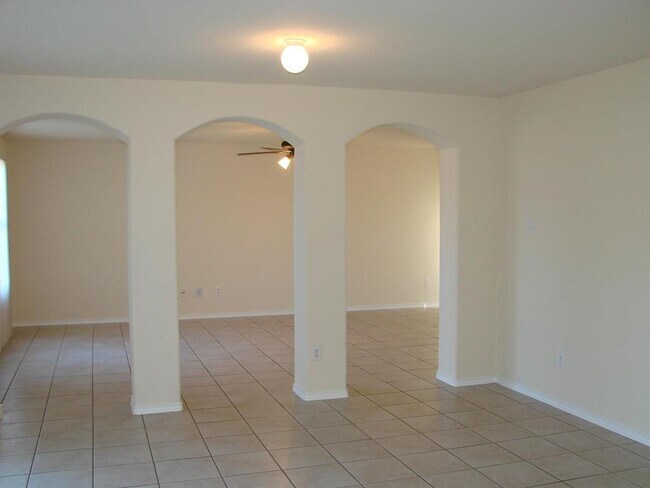 Building Photo - 4607 Evergreen Mdw Ct