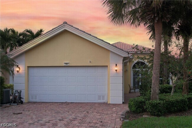 Building Photo - 7983 Valentina Ct