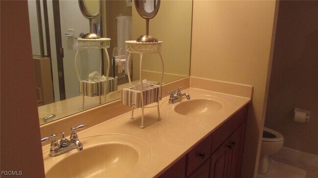 Building Photo - 2743 First St