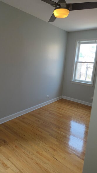Bedroom #3/ Den - 3318 N Keystone Ave