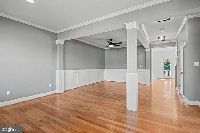 Building Photo - 203 Natural Terrace