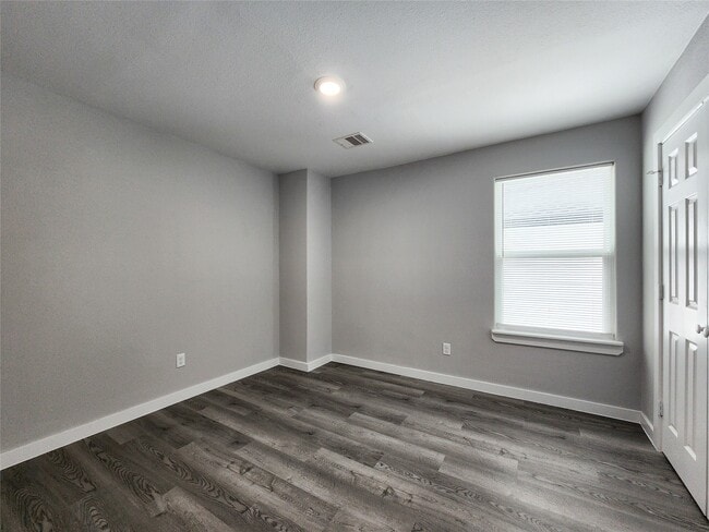 Building Photo - 7735 Orebo St