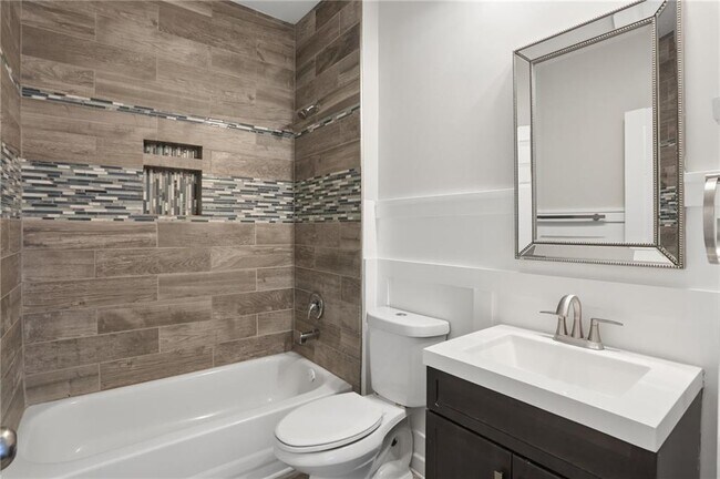 Building Photo - 5038 Wickford Dr