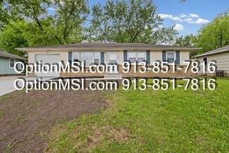 Building Photo - Welcome home to this beautifully updated 3-bedroom home in Kansas City, KS!