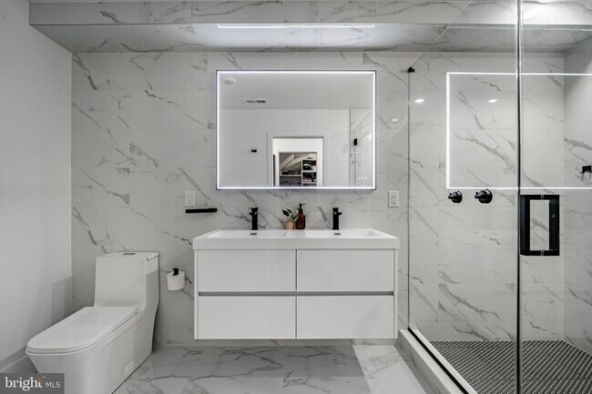 Building Photo - Hagert Street Estates