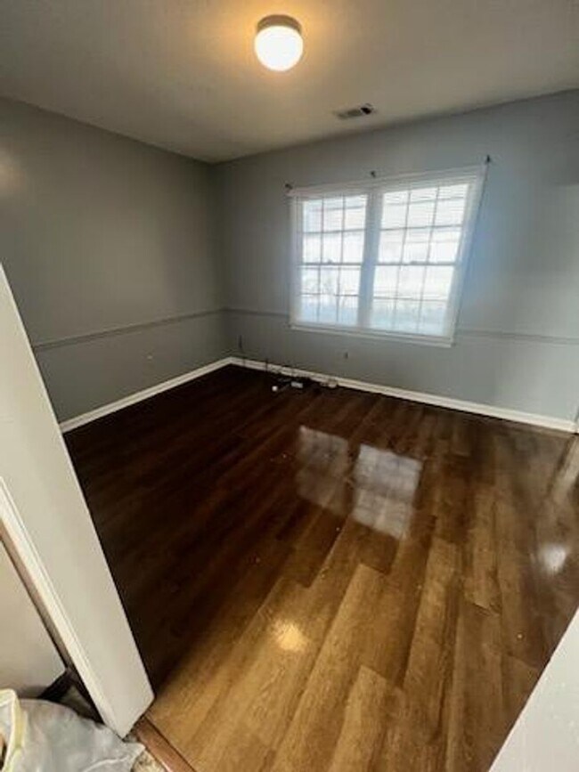 Building Photo - 3 Bedrooms 3 Baths - Convenient to Ft Benning
